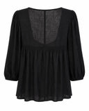 BLUSA PRETA COM BORDADOS FLORAIS