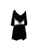 VESTIDO CURTO PRETO COM DETALHE BORDADO